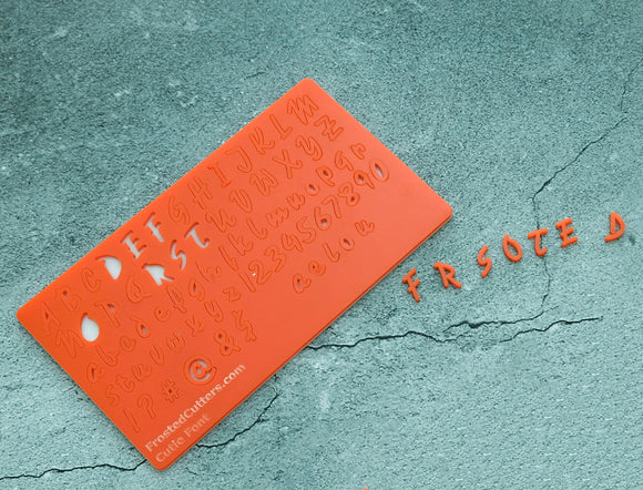 Letters and numbers fondant stamping kit - Cutie Font